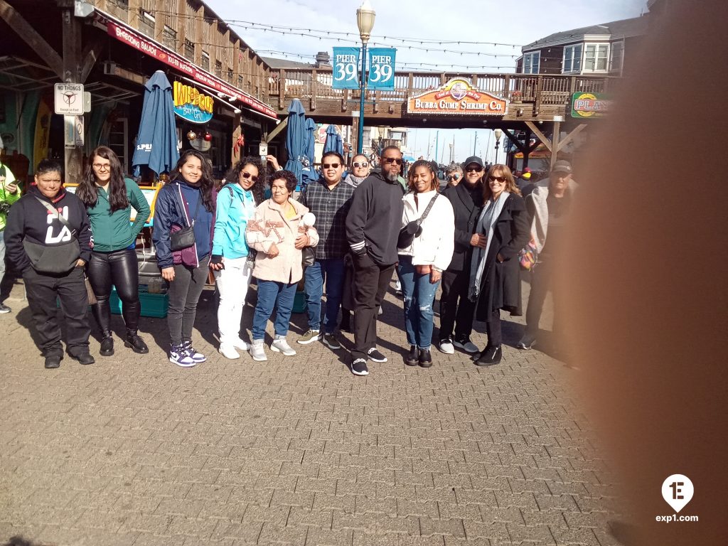 Group photo San Francisco in a Day Walking Tour on 11 November 2022 with John