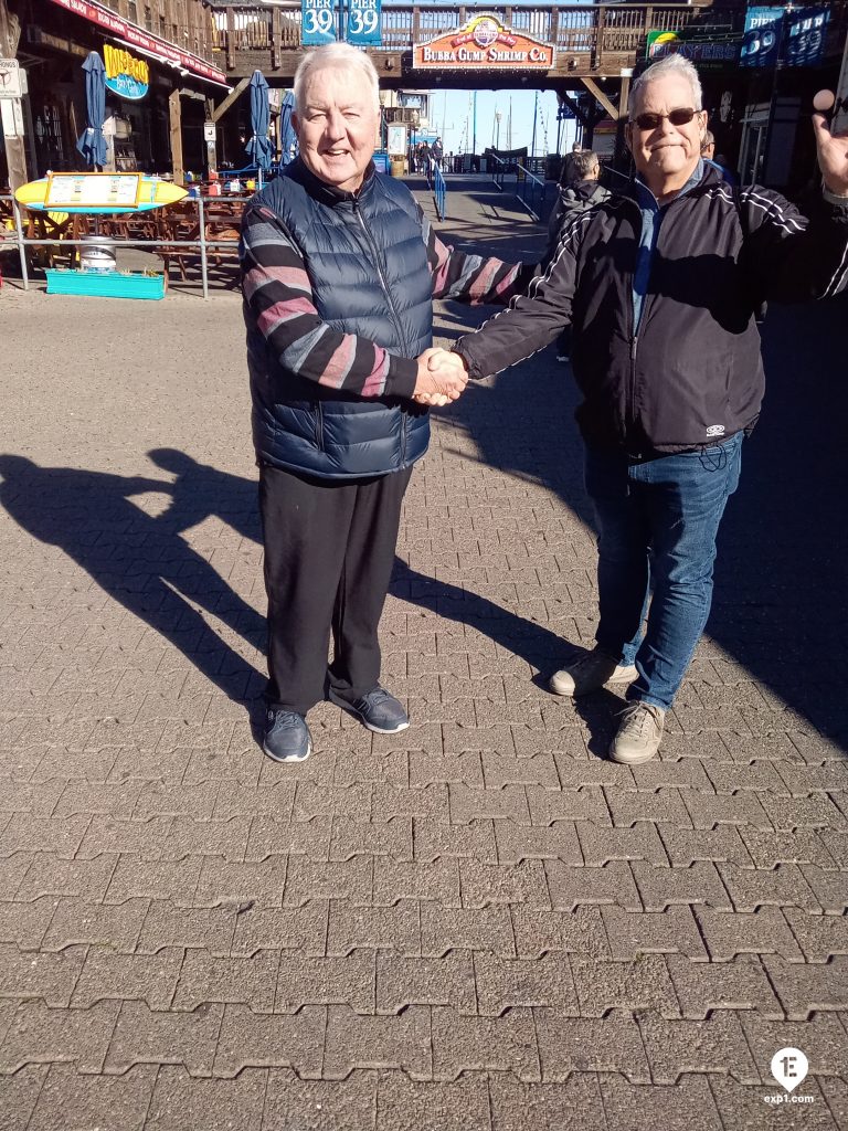 Group photo Fisherman’s Wharf Walking Tour on 24 January 2023 with John