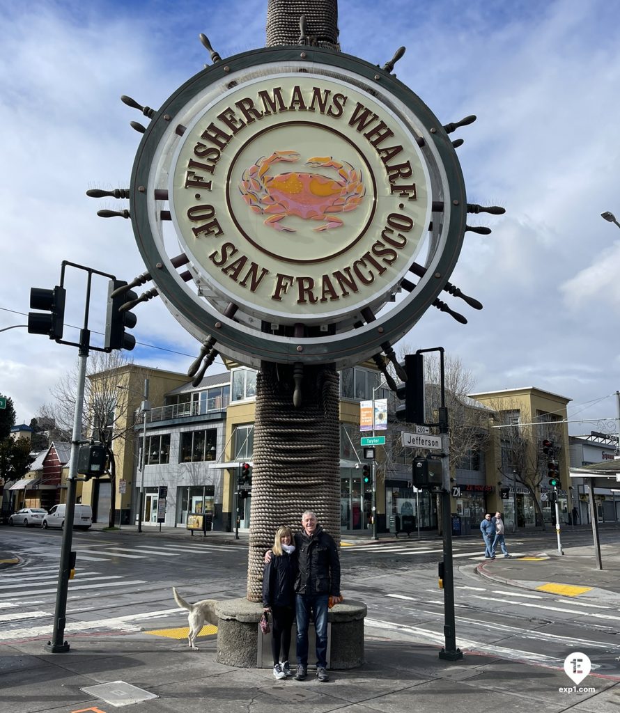 Group photo Fisherman’s Wharf Walking Tour on 22 March 2023 with Eric