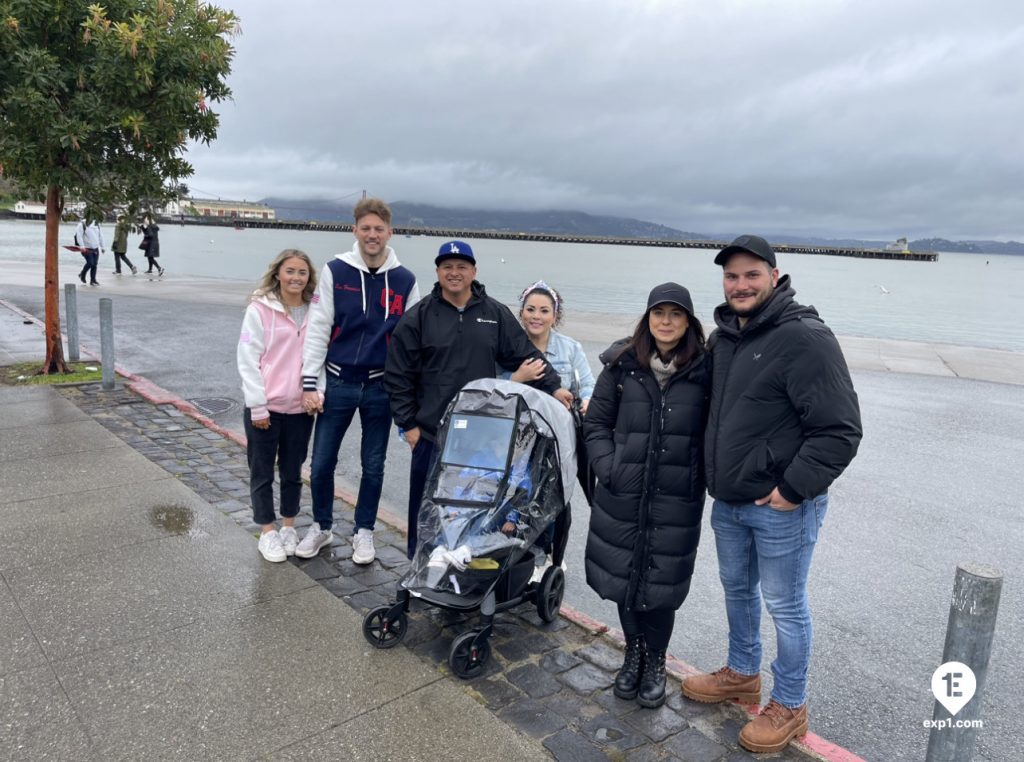 Group photo Fisherman’s Wharf Walking Tour on 12 March 2023 with Eric