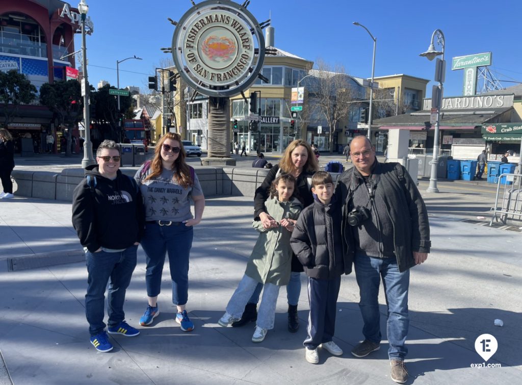 Group photo Fisherman’s Wharf Walking Tour on 26 March 2023 with Eric