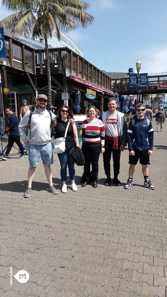 Group photo Fisherman’s Wharf Walking Tour on 1 June 2023 with John