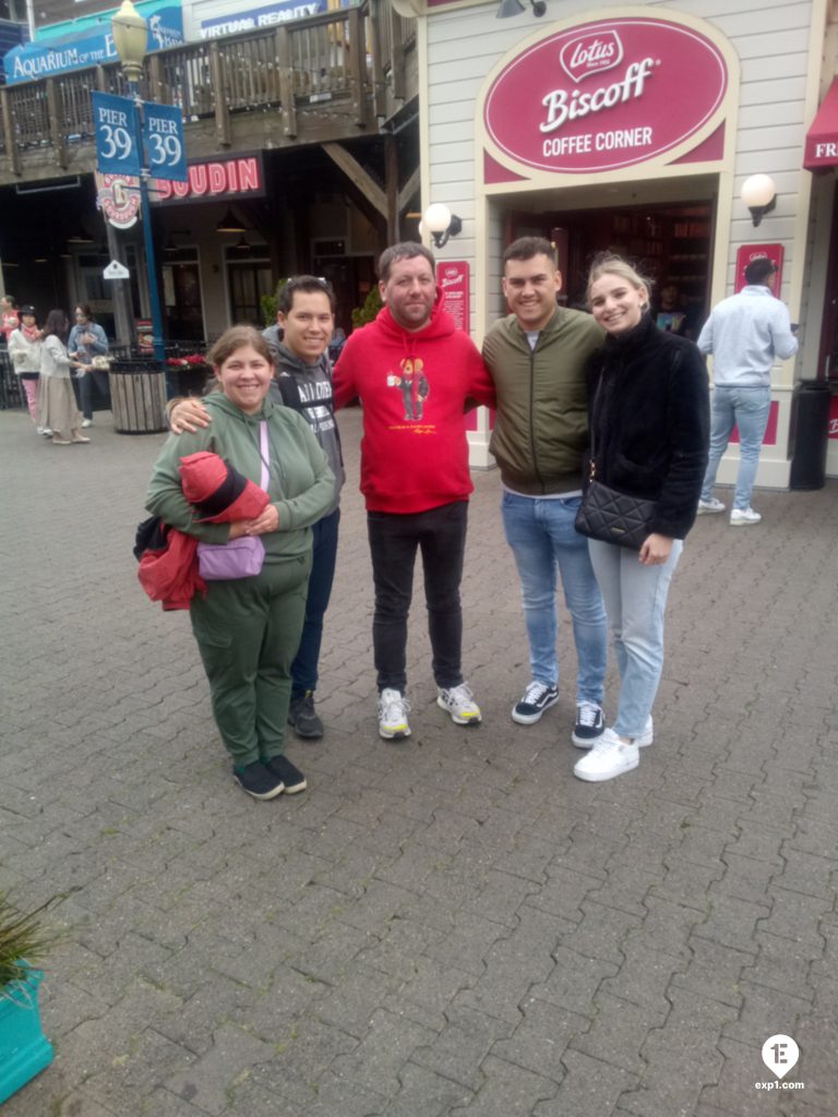 Group photo Fisherman’s Wharf Walking Tour on 9 June 2023 with John