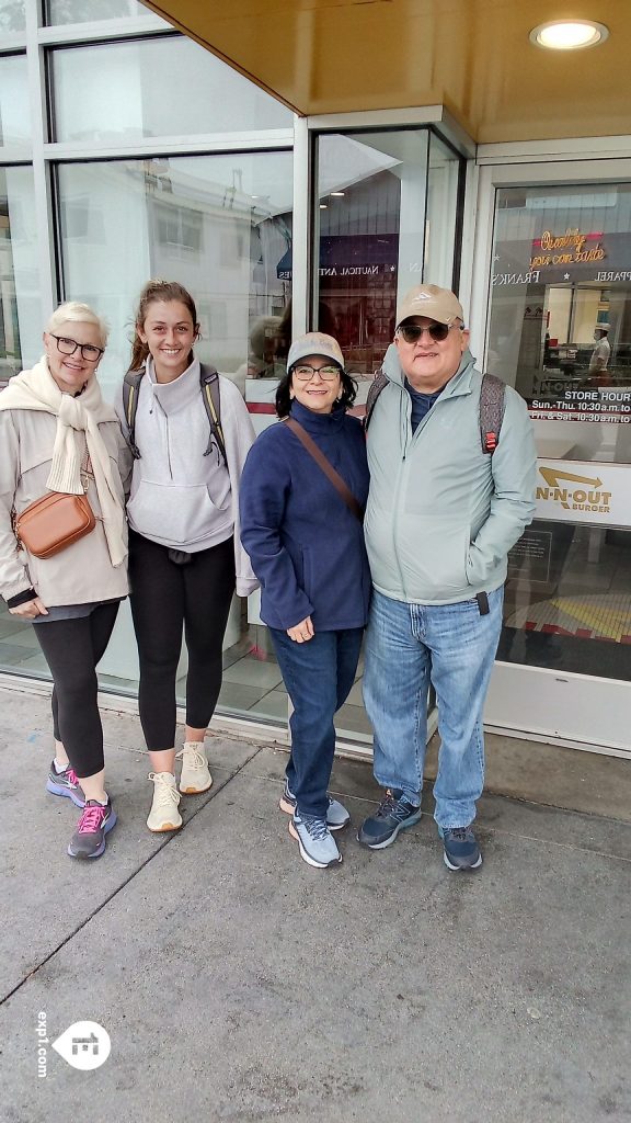 Group photo San Francisco in a Day Walking Tour on Jul 9, 2023 with John