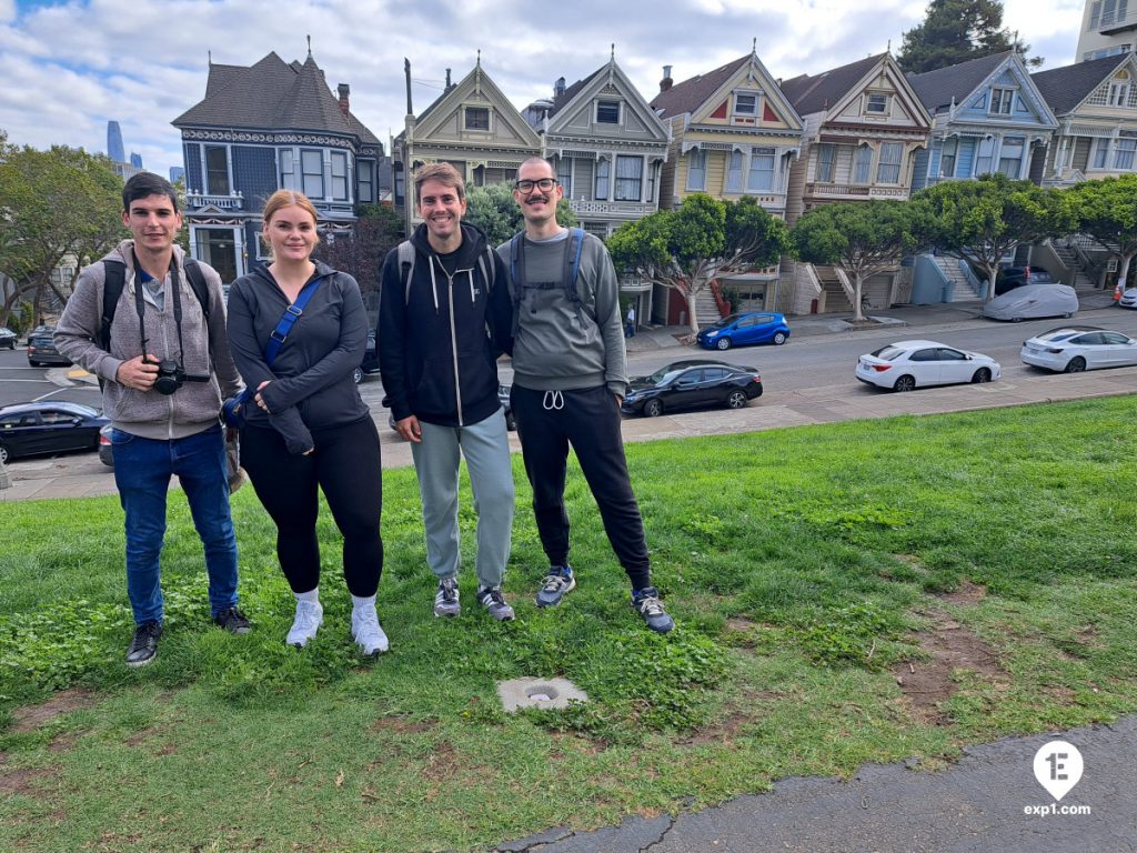 Group photo The Painted Ladies and Victorian Homes of Alamo Square Tour on Sep 24, 2023 with John