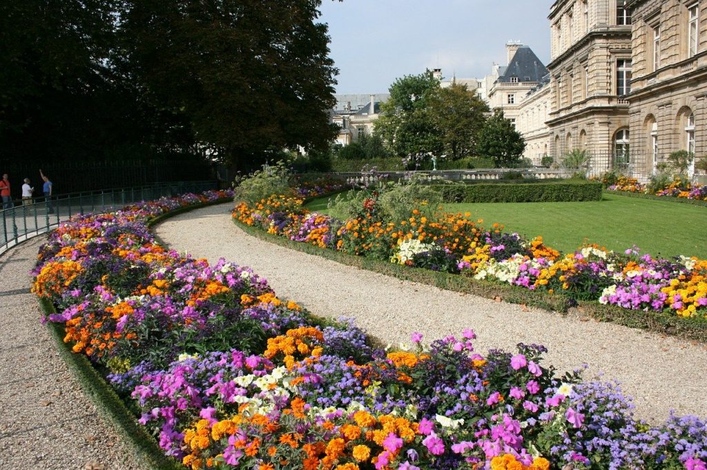 luxembourg gardens tour